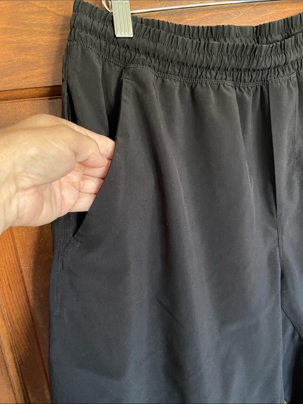 Lululemon Activewear Black No liner Gym Athletic Shorts Size Large - Picture 2 of 9